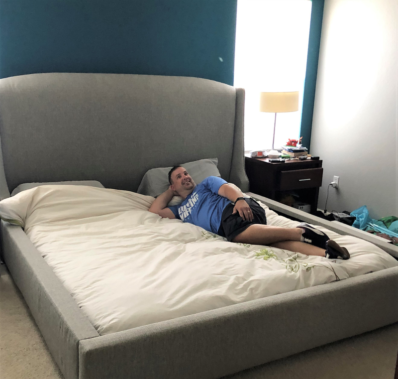 Illustration for article titled get free bed from craigslist, meet a rally car